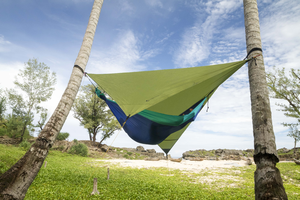 TTTM3954_hammock_parachute_TMD3911_double_royal_blue_green_tarp_ftree_friendly_outdoor_dsunny_day_relax_happiness_ticket_to_the_moon_1