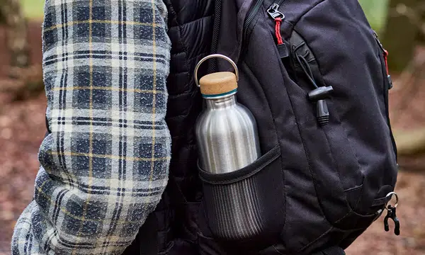 black-blum-stainless-steel-water-bottle-rucksack-hiking