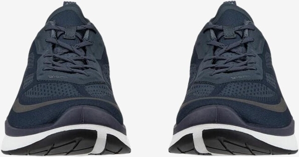 830754-11415-front_pair_eCom