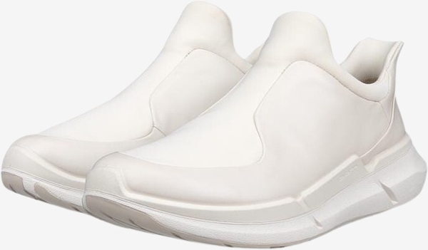830823-59113-front_angle_left_pair_eCom