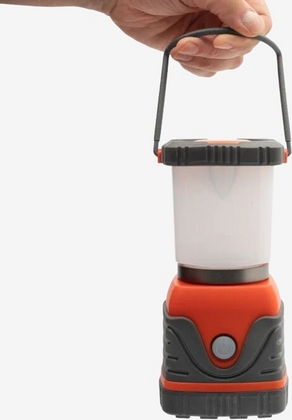 Camp_Lantern_Recharge_in_hand