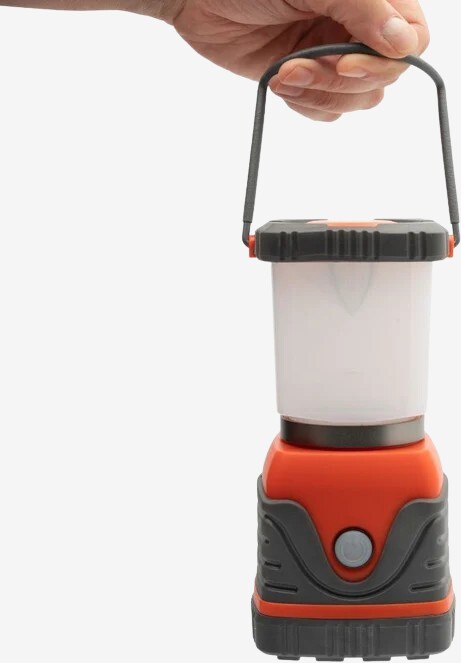 Camp_Lantern_Recharge_in_hand