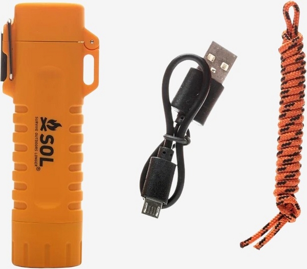 Fire_Lite_Fuel_Free_Lighter_on_white_with_accessories_cap_closed