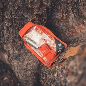 Scout_Survival_Kit_on_tree