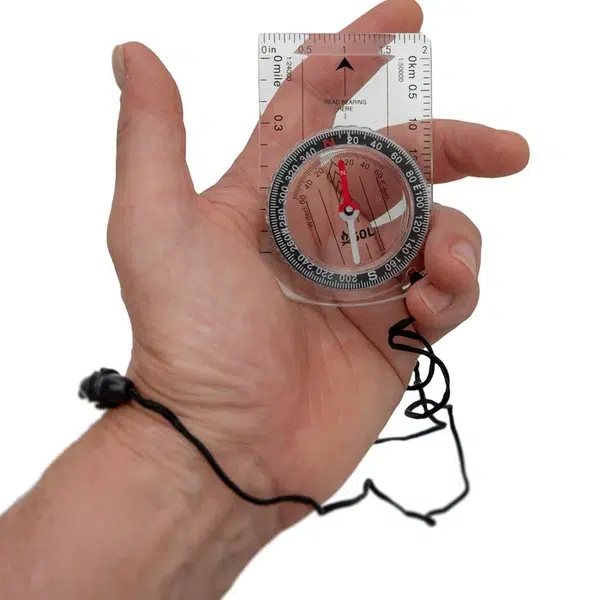 map_compass_whitebackground_inhand